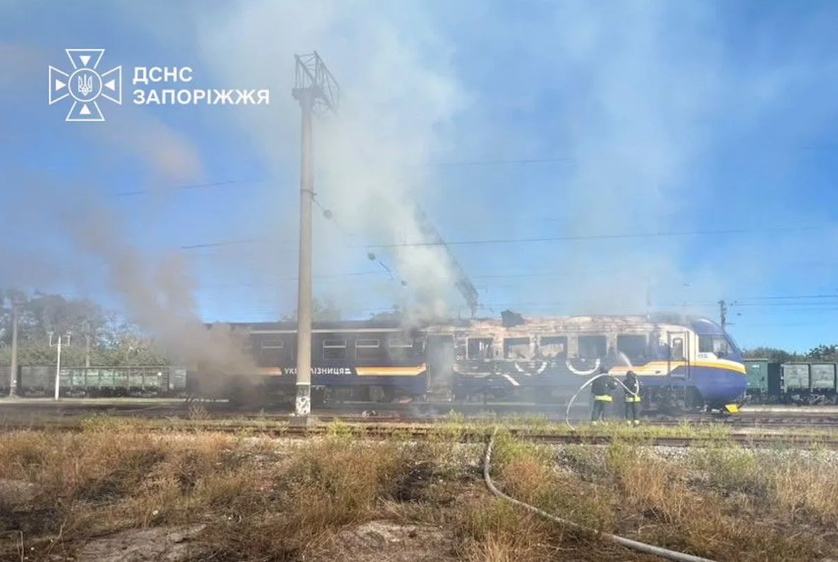 Атаки на поїзди Укрзалізниці: як захистити себе під час бойових дій