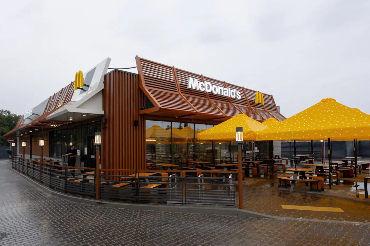 Перший McDonald's в Умані та МакДрайв у Рівному: як замовляти